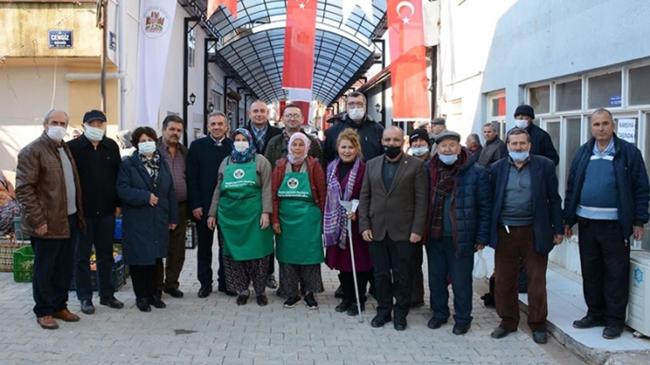Beydağ Belediyesi’nden Beydağlı Üreticilere Kapalı Pazaryeri