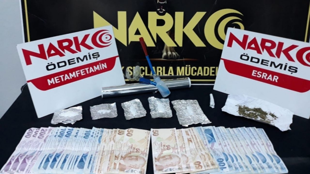 Suç üstü yakalanan uyuşturucu satıcısı tutuklandı