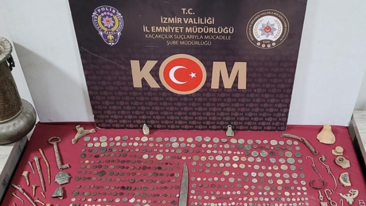 Tarihi eser kaçakçıları yakayı ele verdi