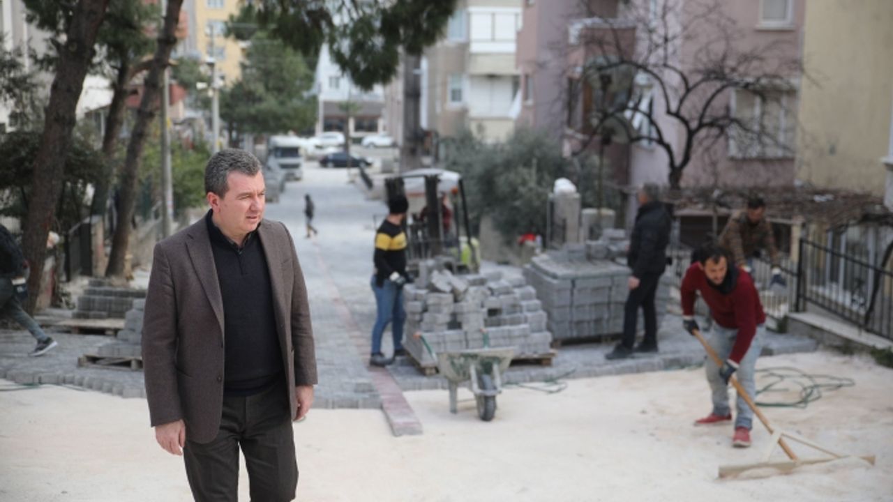 Başkan Koştu'dan kilit parke döşenen yollara inceleme