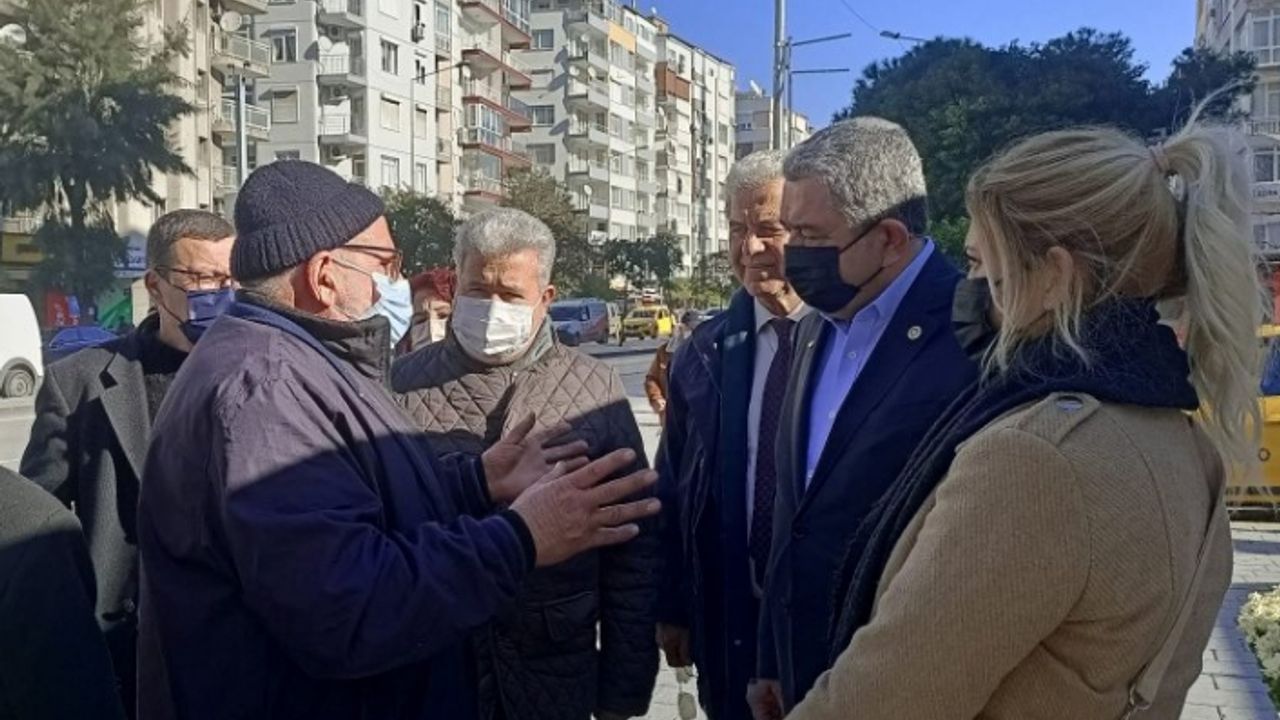 CHP İzmir'den yoğun mesai: Esnaf veryansın etti