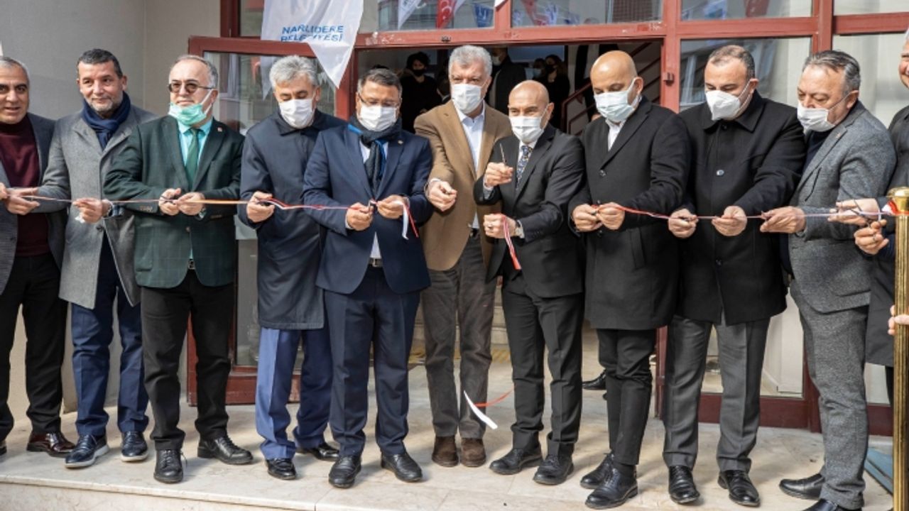 Narlıdere'de Meslek Fabrikası'nın yeni kurs merkezi kapılarını açtı