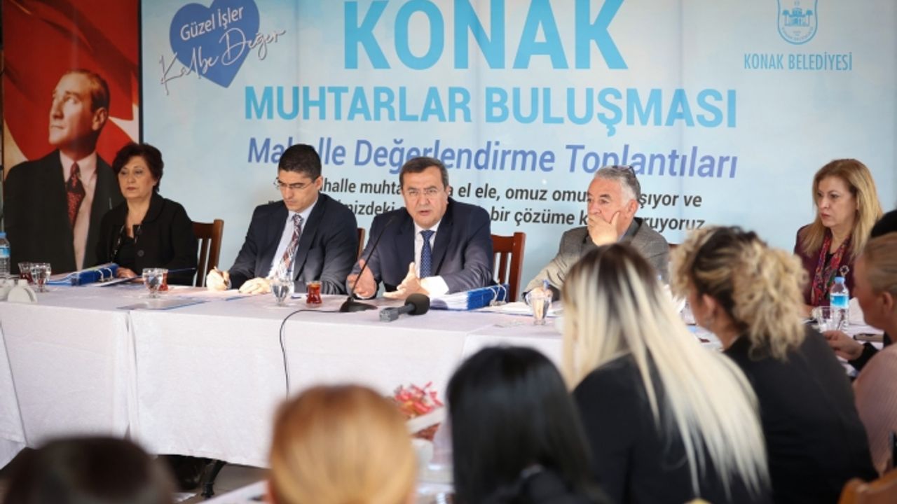 Başkan Batur kadın muhtarlarla bir araya geldi