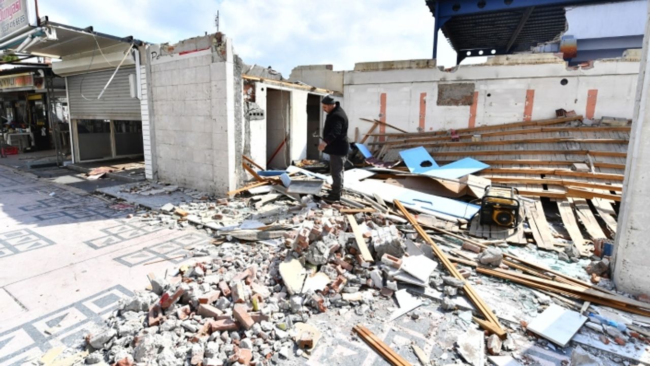 Bergama'da 'Millet Bahçesi' krizinde yeni perde: Soyer'den çağrı