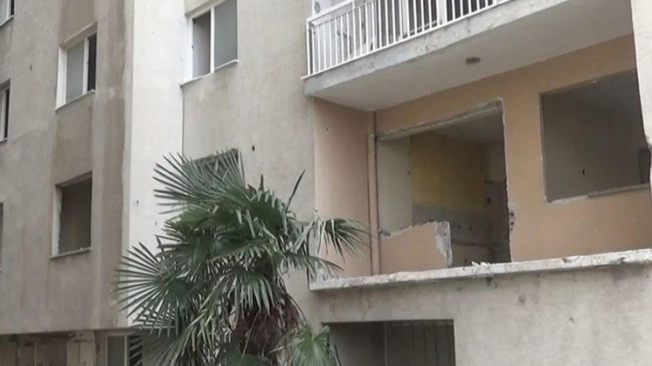 Hurda için depremde hasar gören binaya girdi hayatını kaybetti