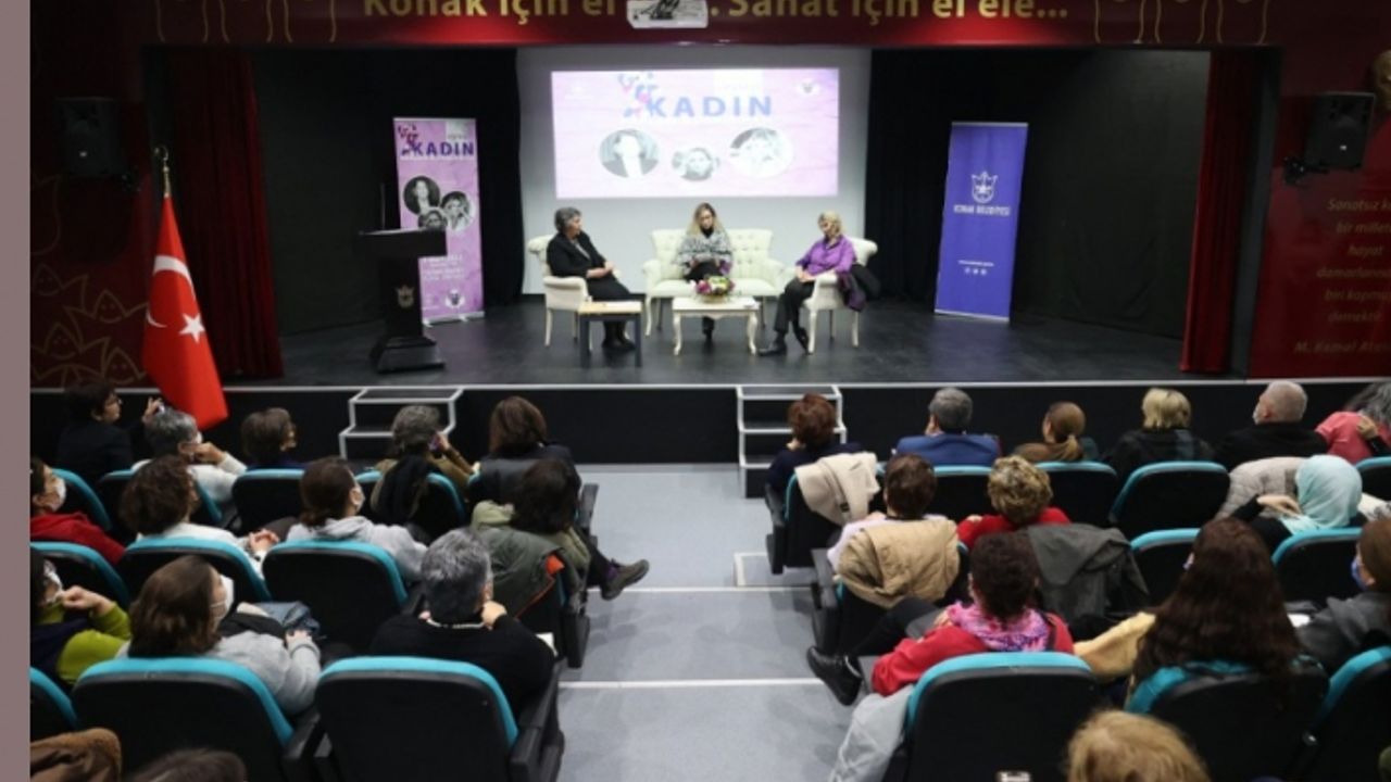Konak’ta kadın hakları ve demokrasi konuşuldu