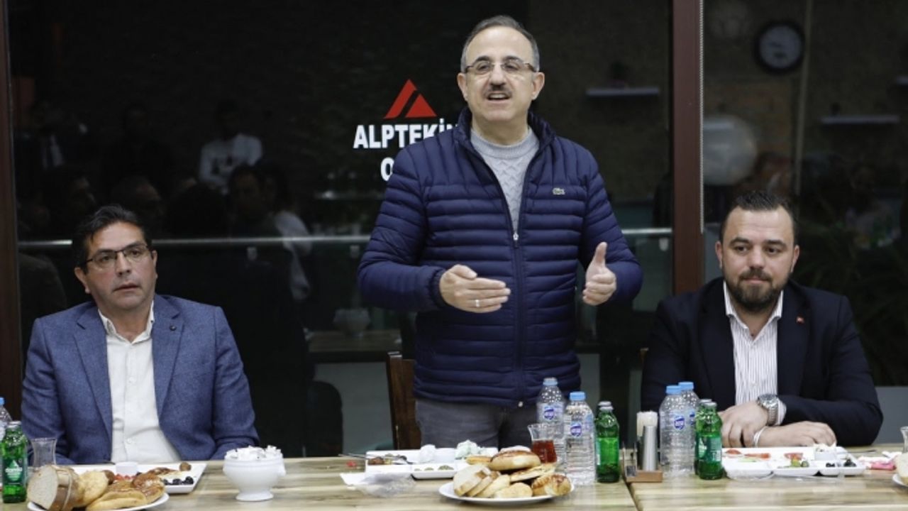 AK Partili Sürekli'den üç ilçede yoğun mesai ve mesaj: 'Çözemeyeceğimiz sorun yok!'