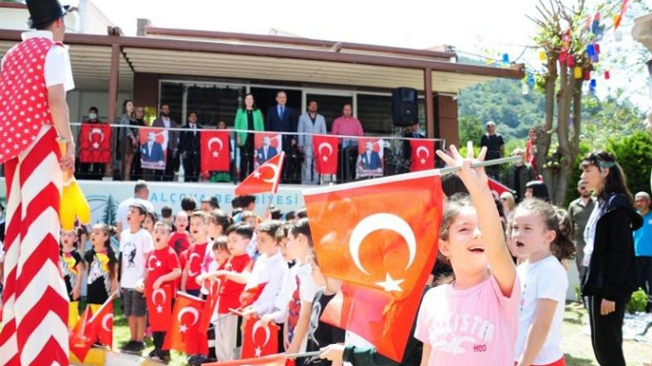 Balçova’da masal gibi 23 Nisan Şenliği