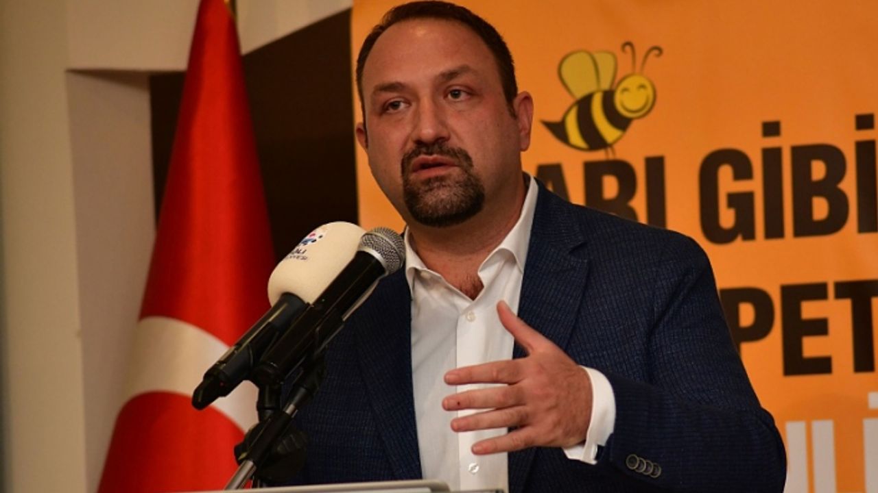 Başkan Gümrükçü'den 'grev' çıkışı: Çiğli dışından gelen şebekeyi biliyoruz