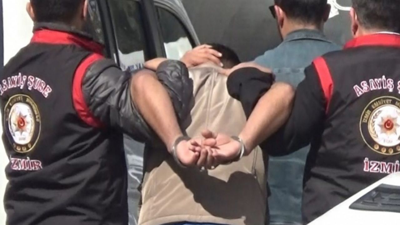 İzmir'de eski karısını boğarak öldüren zanlı tutuklandı