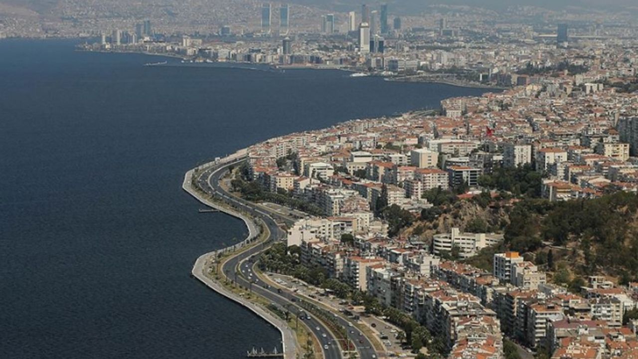 İzmir'de konut satışları yüzde 21,3 arttı