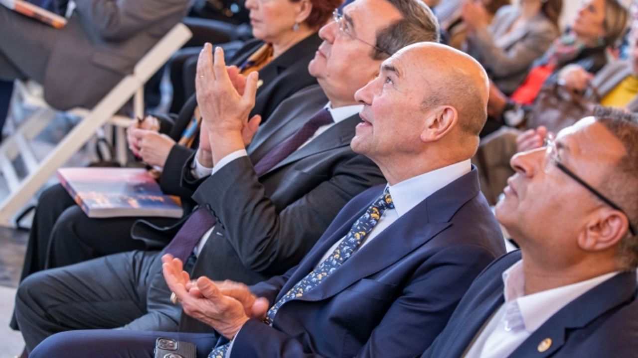 İzmir’in profesyonelleri için sürdürülebilirlik programı başladı
