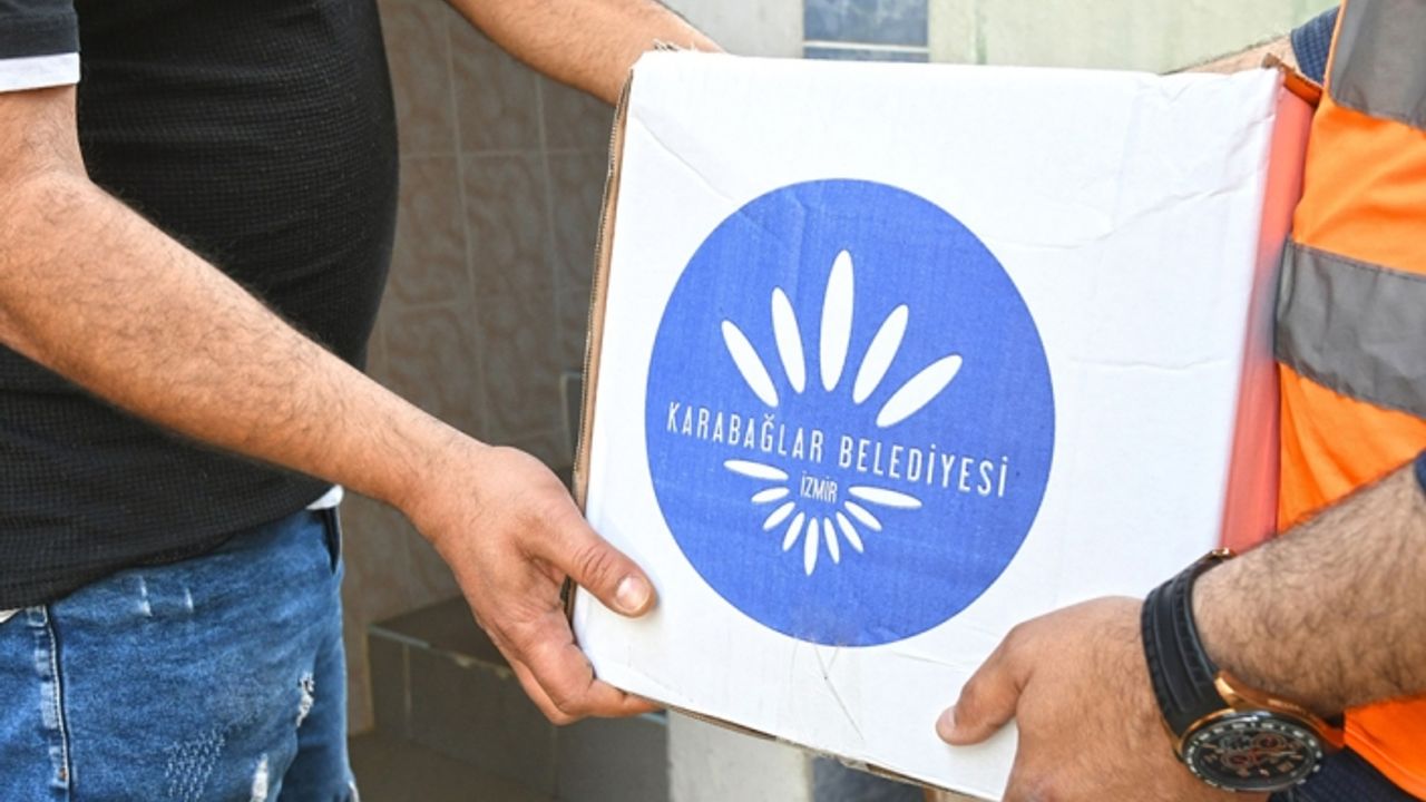 Karabağlar Belediyesi'nden Ramazan'da örnek dayanışma