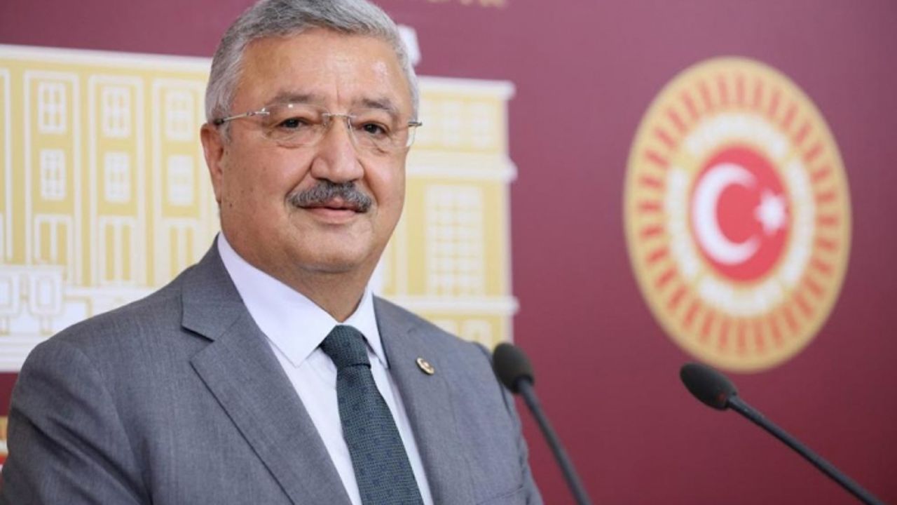 AK Partili Nasır'dan 19 Mayıs mesajı