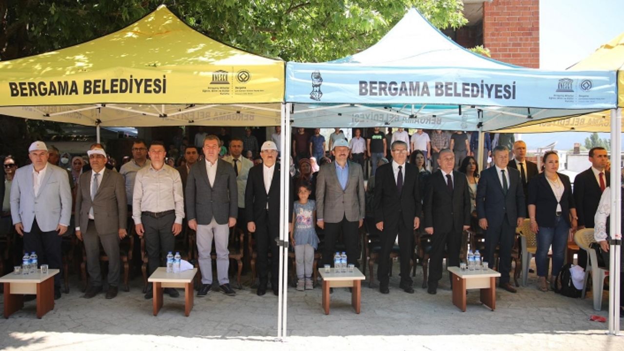 Hamza Dağ'dan Millet Bahçesi tepkisi: Siyasete malzeme yapılıyor