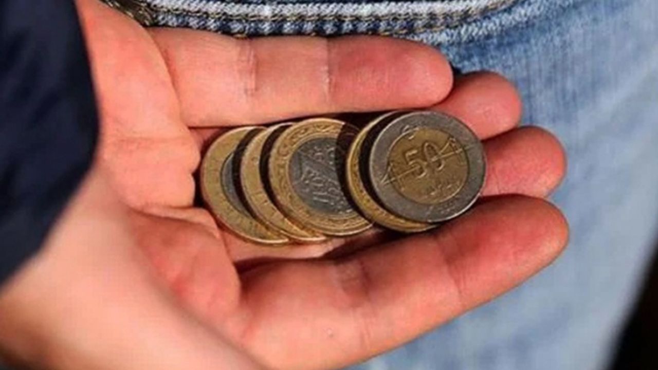 Makas gitgide açılıyor: Açlık sınırı 5 bin 263 lira oldu