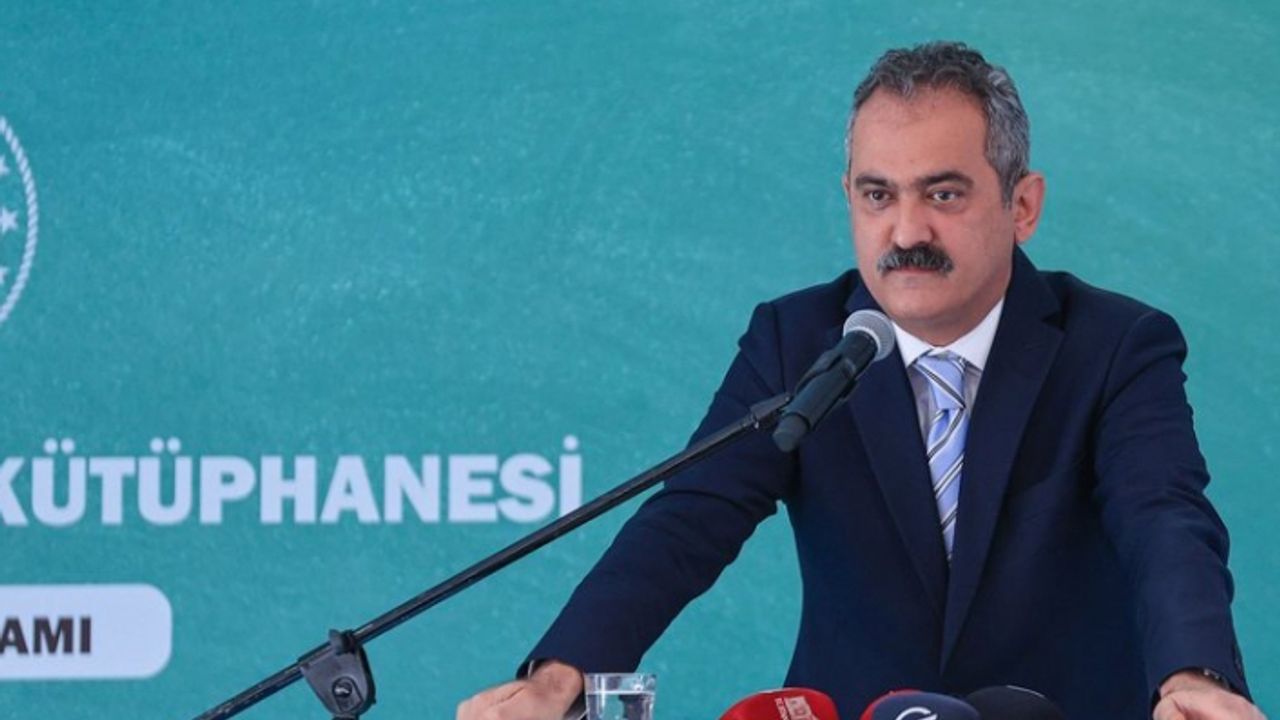 Bakan Özer öğretmen atamaları için tarih verdi