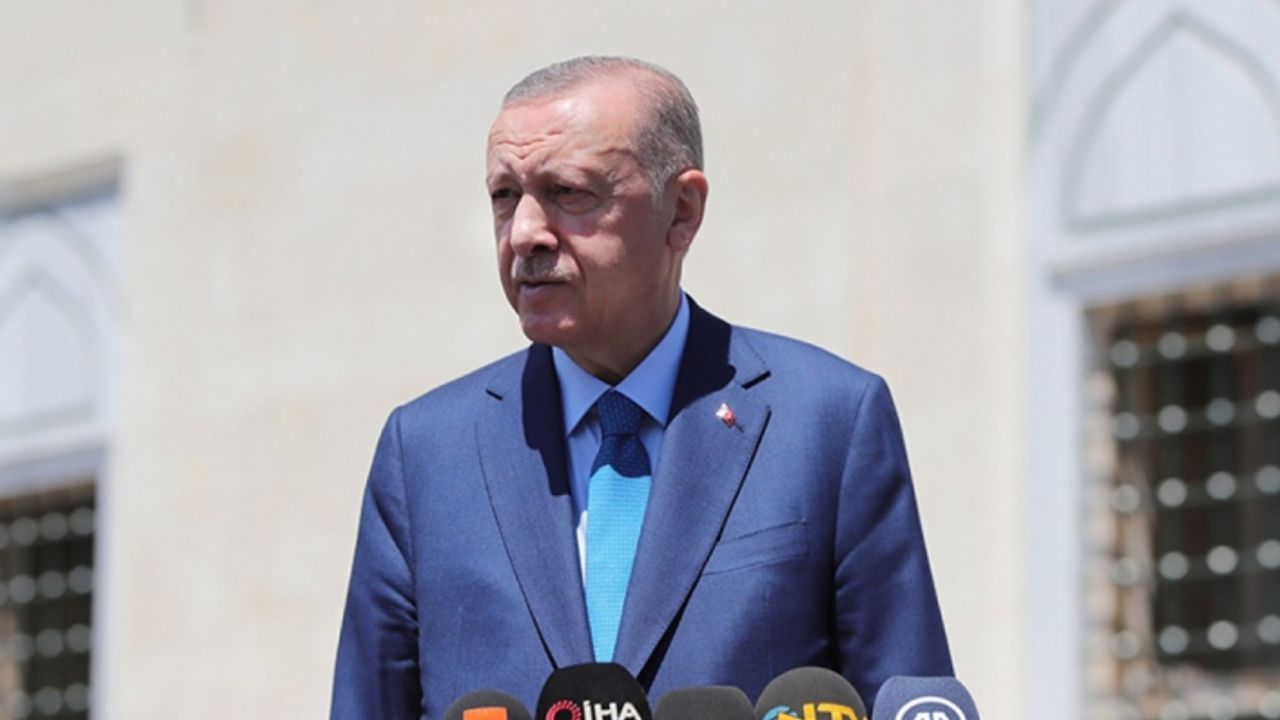 Cumhurbaşkanı Erdoğan: Yunanistan başının çaresine baksın
