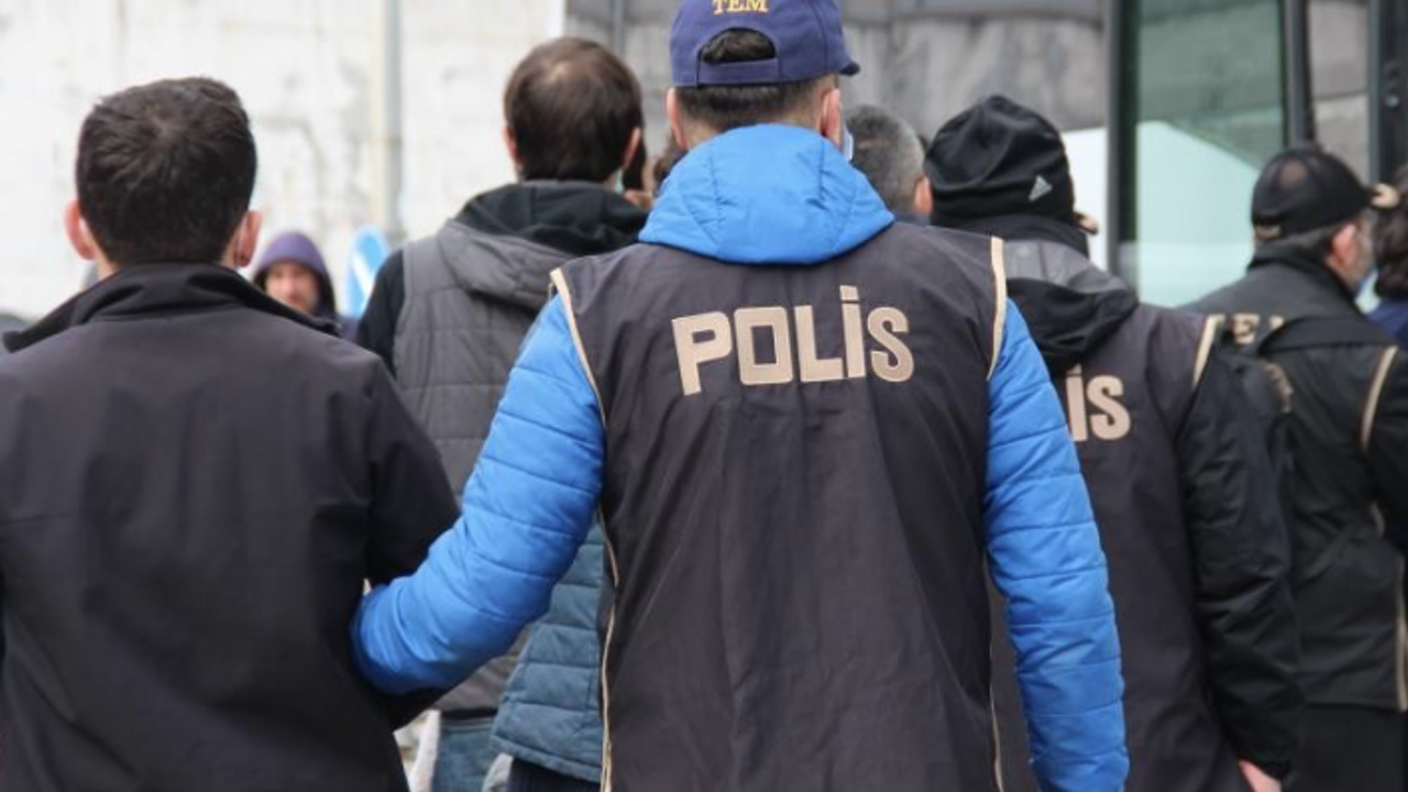 FETÖ'nün avukat yapılanmasına operasyon: 10 gözaltı