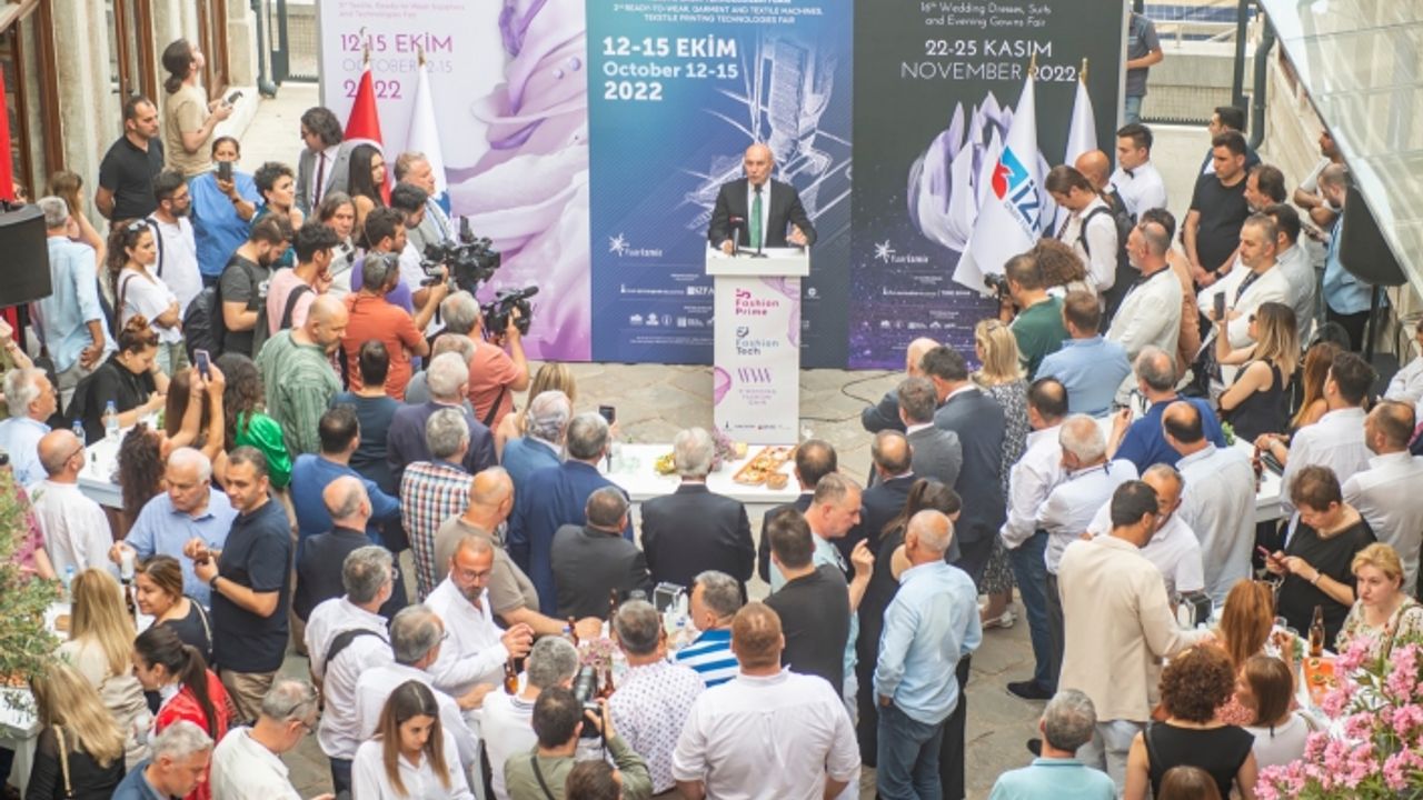 İzmir’in modaya yön veren üç fuarı tanıtıldı