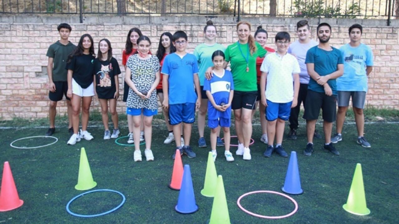 Karabağlar’da yaz spor okulları başlıyor