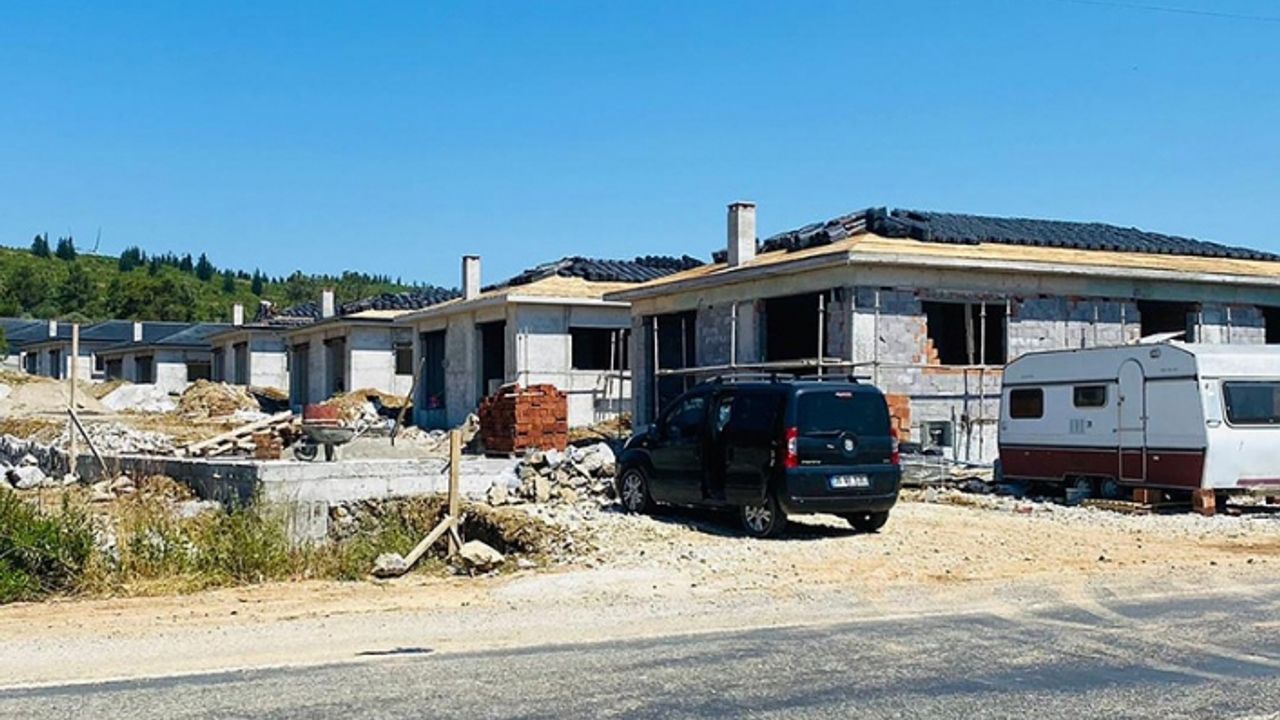 Selçuk’ta ‘villa skandalı’: Tarım İl Müdürlülüğü 1 verdi belediye 7 kesti