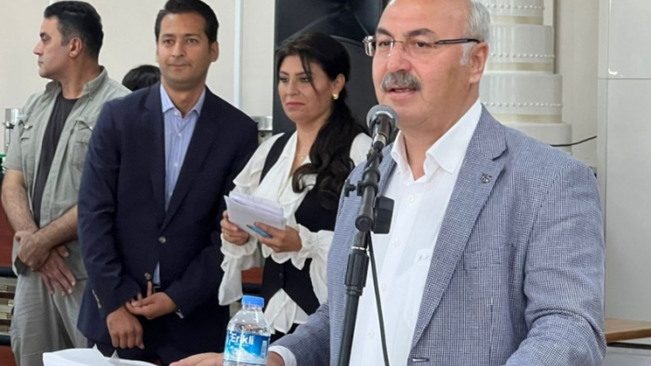 Vali Köşger'den Alevilere birlik beraberlik mesajı: 72 millete bir bakıyoruz!