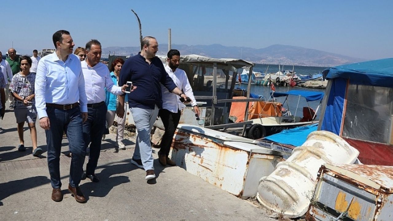 AK Partili Kaya: Büyükşehir 25 yıldır Balçova Balıkçı Barınağı'na uğramamış!