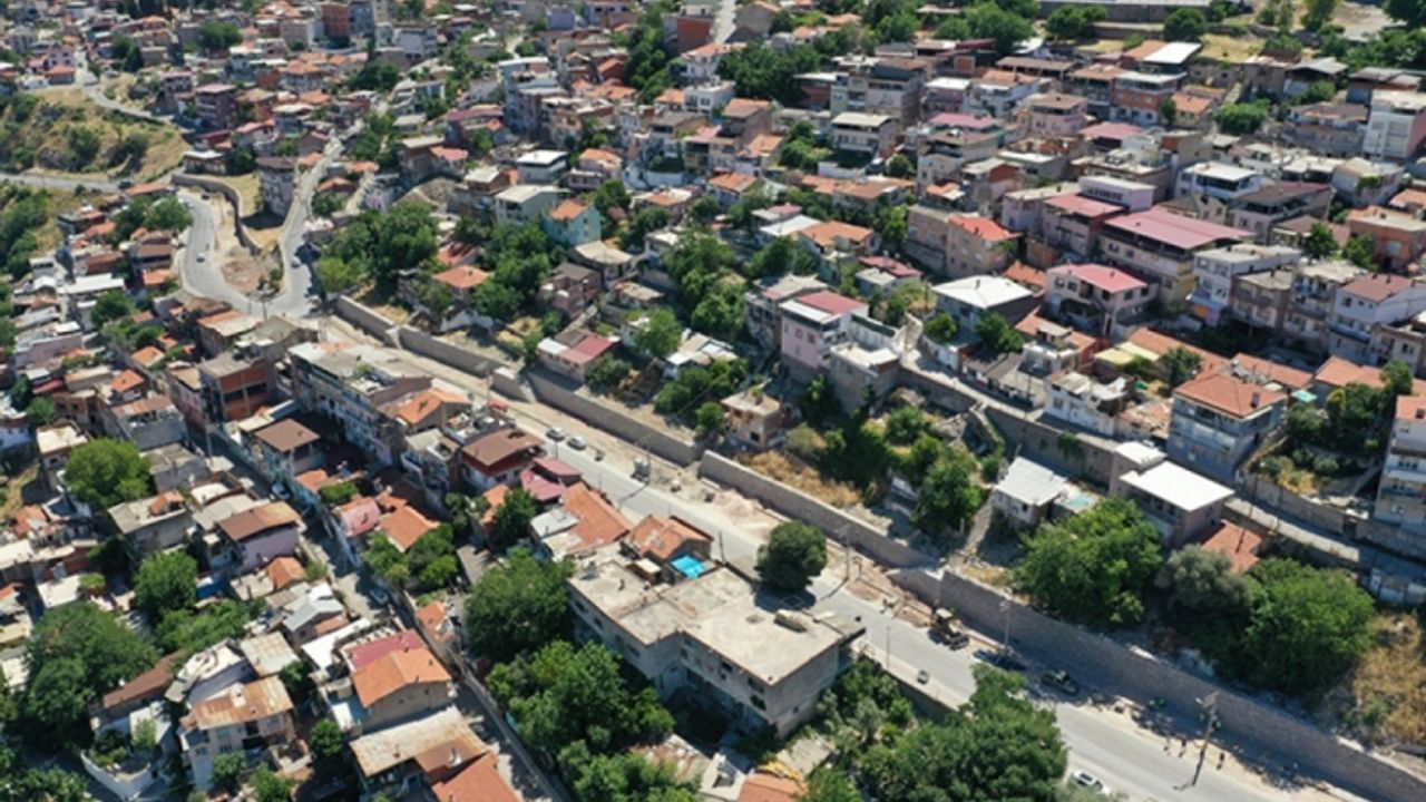Büyükşehir'den Gürçeşme’de 30 yıllık soruna neşter