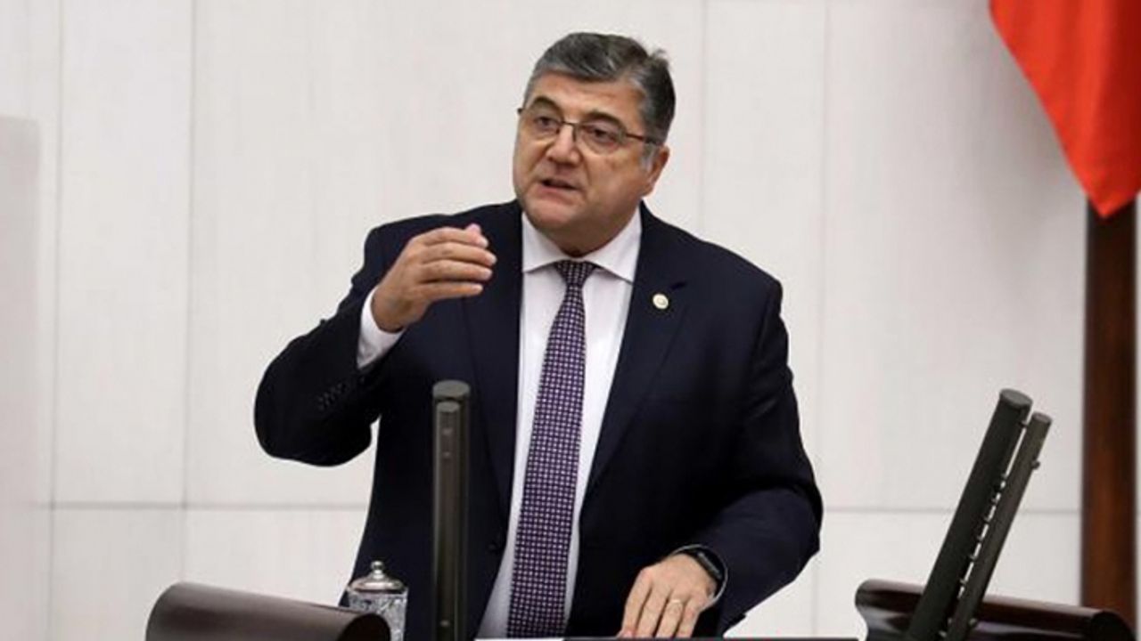 CHP'li Sındır'dan 'Atakent' tepkisi: Eğitimi rant kurban ettirmeyiz!