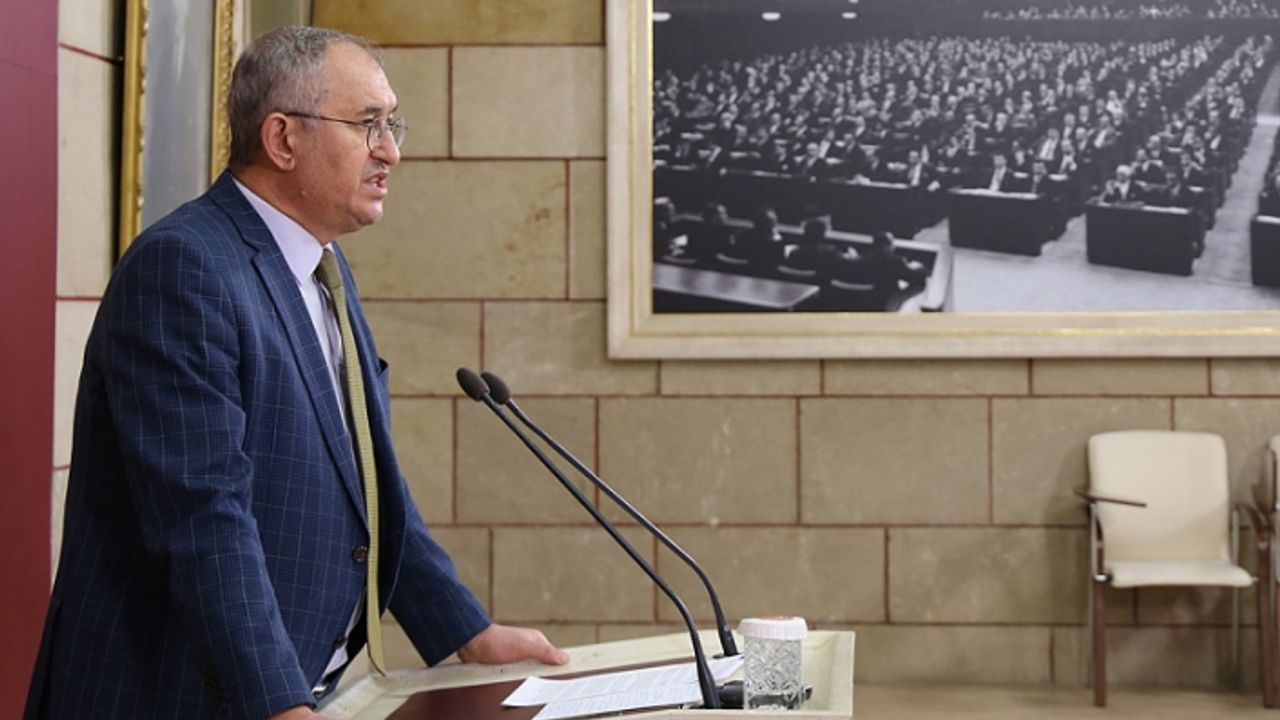 CHP’li Sertel: KİT’lerde liyakata değil memlekete bakılmış!