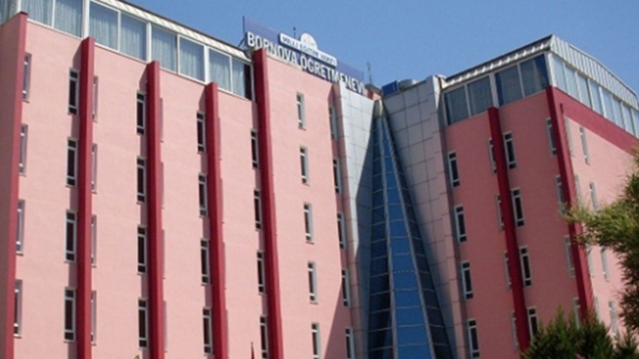 Depremden sonra yıkılmıştı: Öğretmenevi için kritik gelişme
