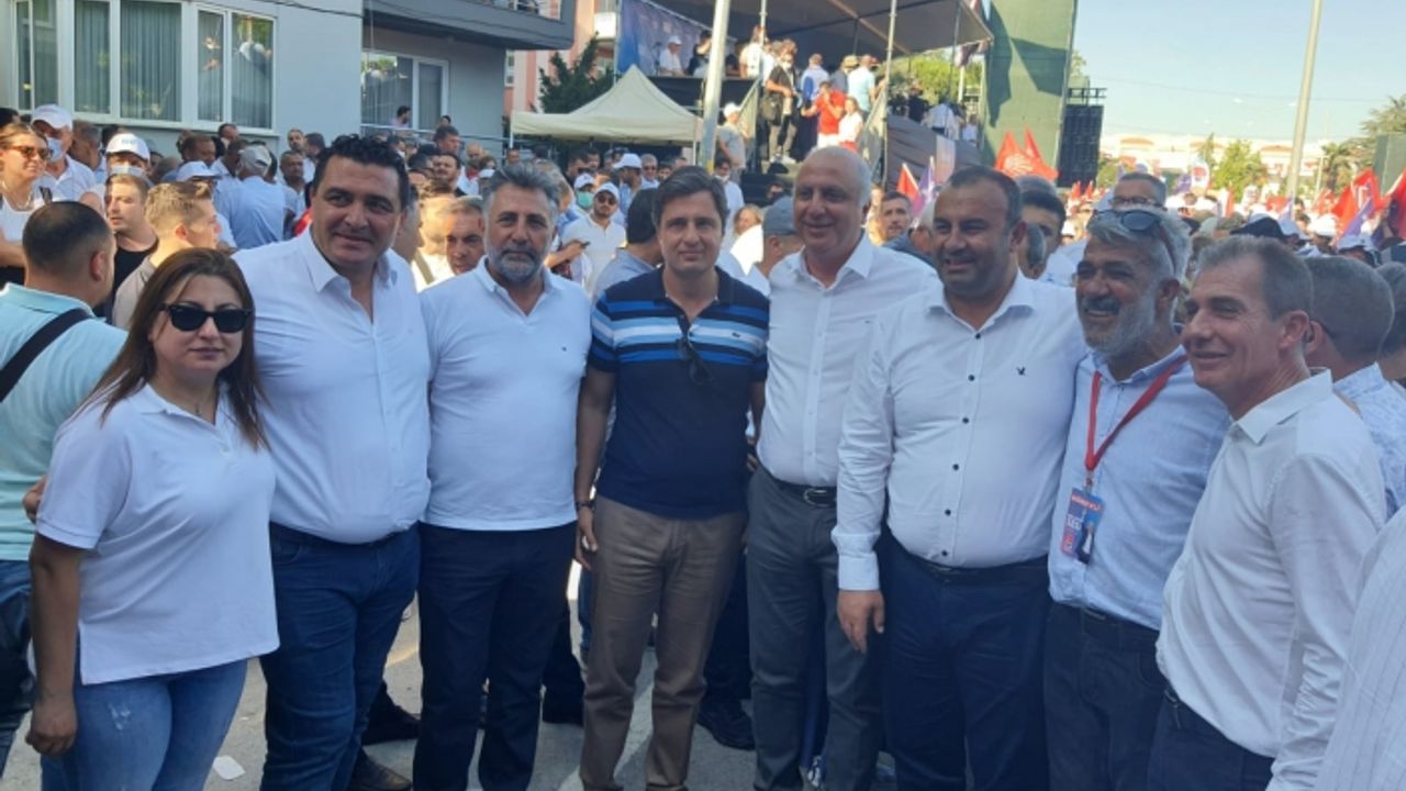 İzmir'den Balıkesir'e miting çıkarması