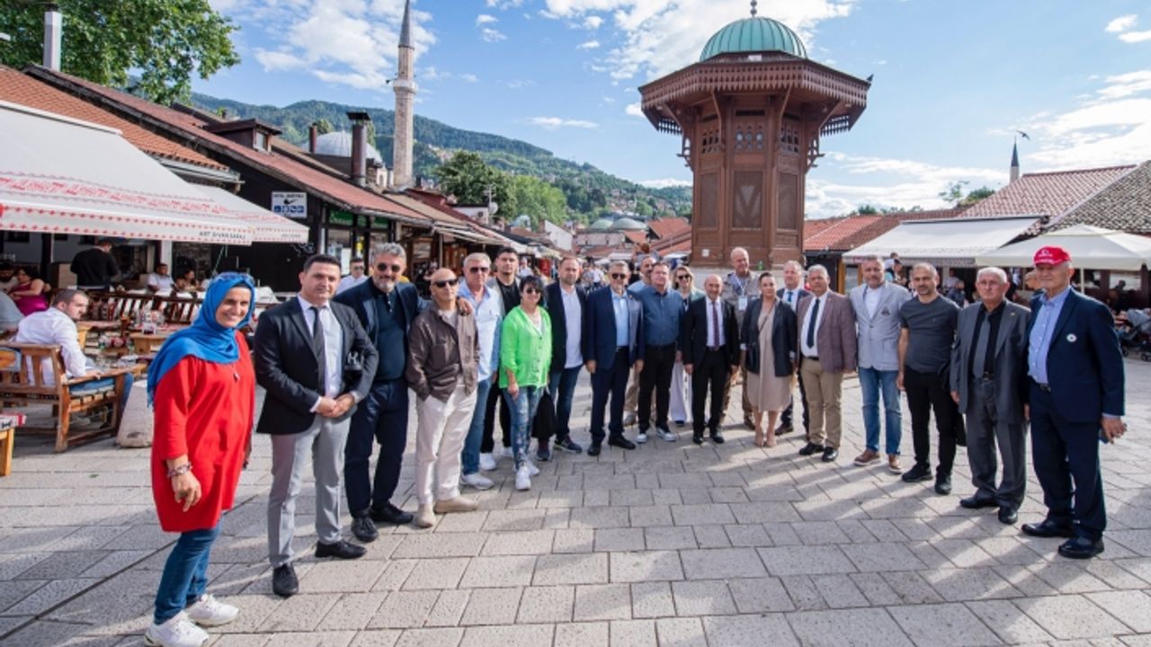 Tunç Soyer ve meclis üyeleri soykırımı kınadı