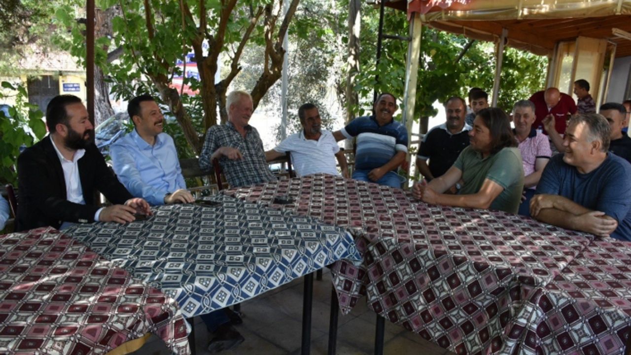 AK Partili Kaya CHP'li belediyelere sahadan seslendi: Sisteminiz sürekli sorun üretiyor