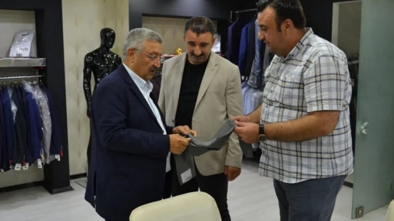AK Partili Nasır: İzmir'i çöküntü haline getirdiler!