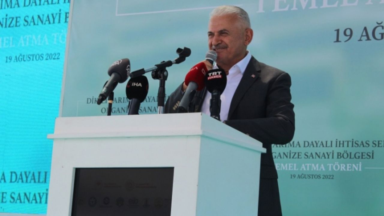 Binali Yıldırım'dan depremzedelere kredi ve konut müjdesi