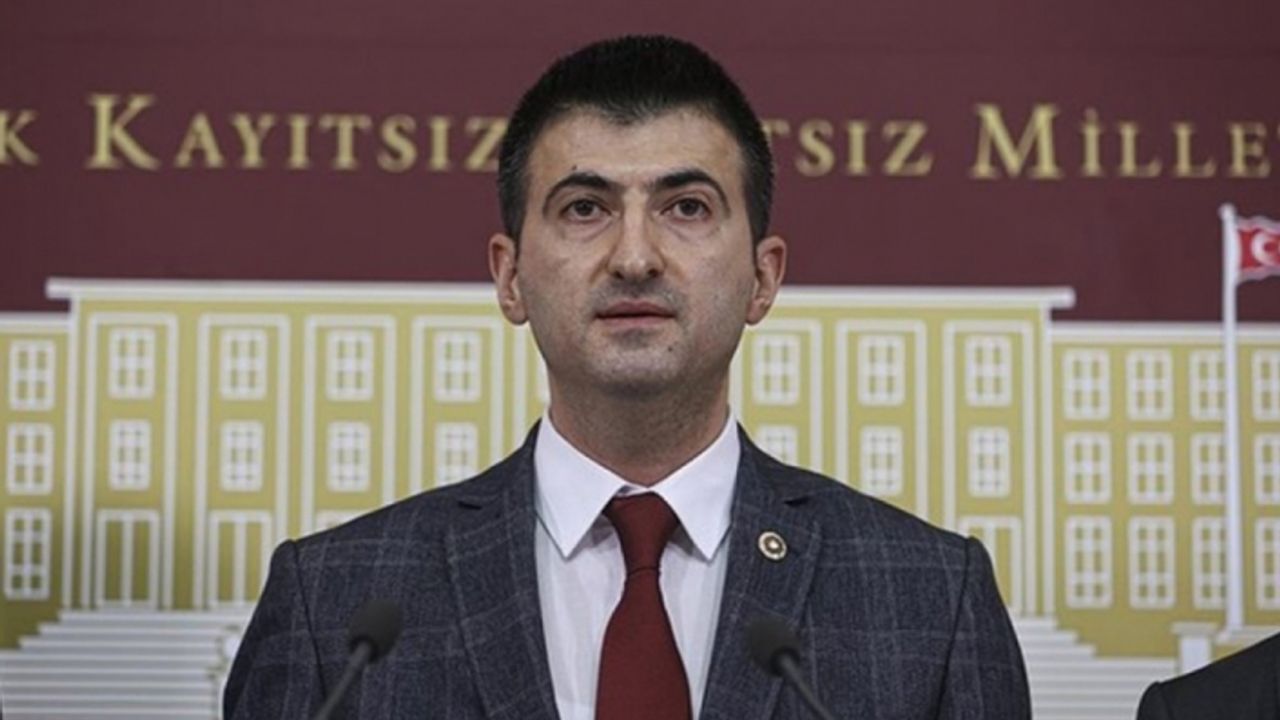 Çelebi tepkiler üzerine geri adım attı: ‘Bağımsız’ vurgusu