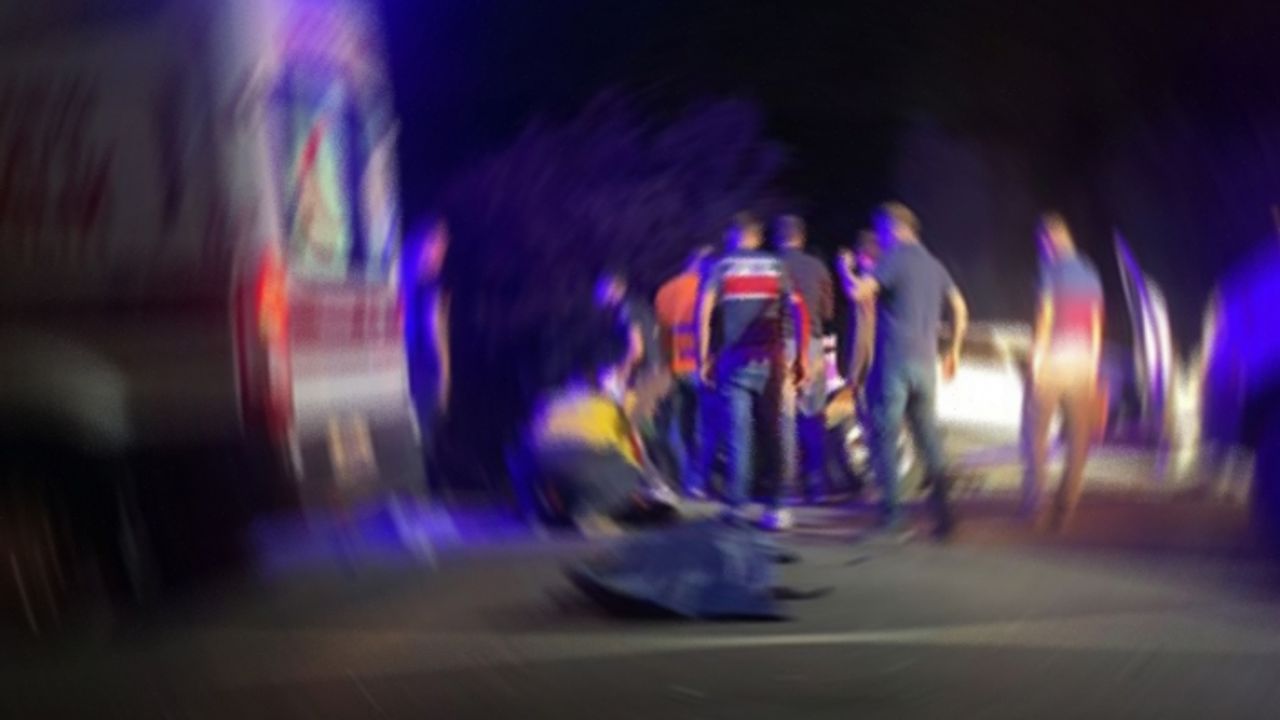 Emniyet şeridinde yüzünü yıkarken ölüme yakalandı