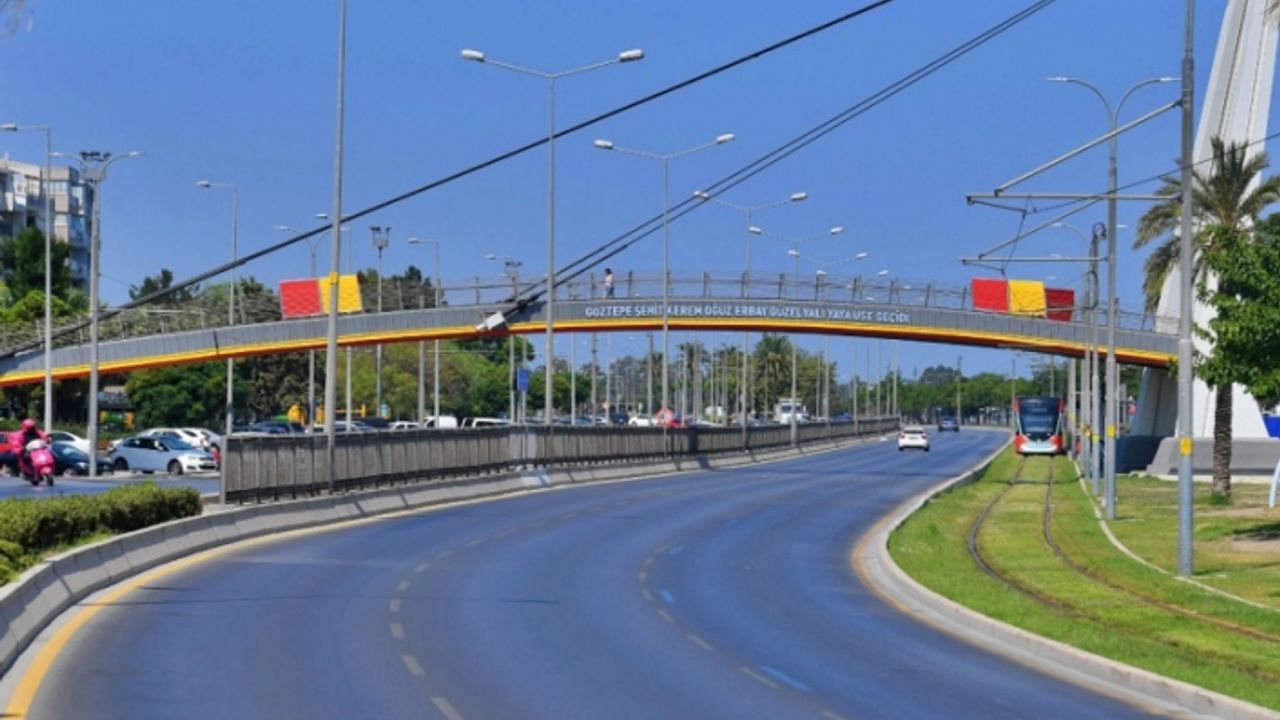 Göztepe Şehit Kerem Oğuz Erbay Köprüsü yenilendi