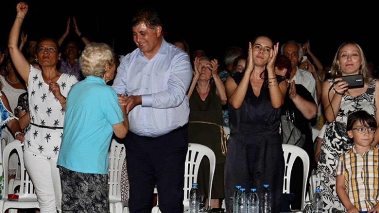 Karşıyaka Belediyesi'nden Alaybey'de coşkulu şenlik