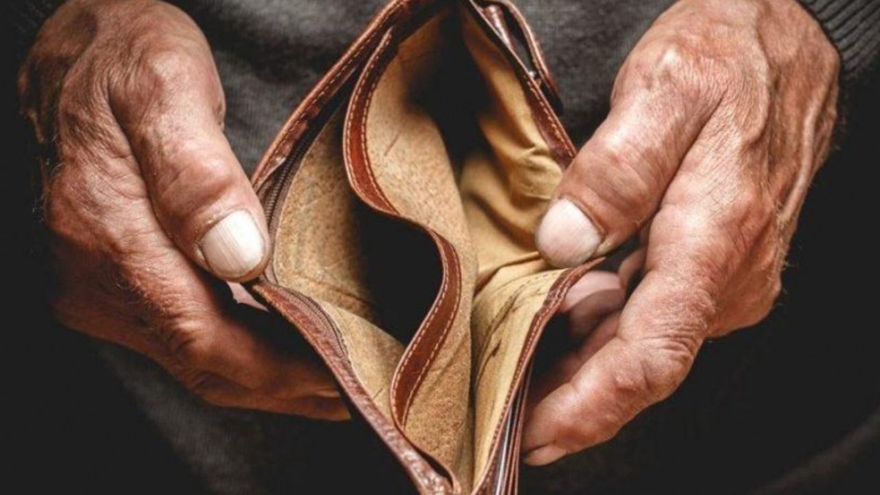 Yoksulluk sınırı 21 bin 784 TL’ye yükseldi