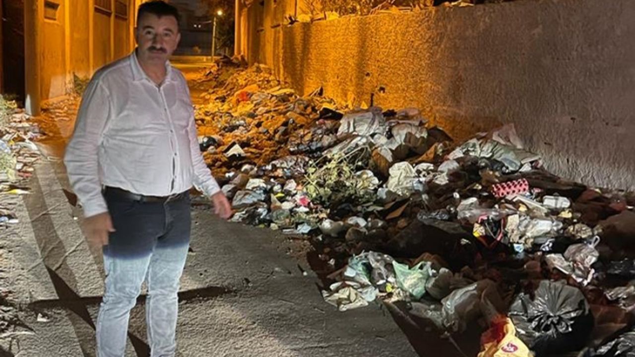 AK Partili Başdaş'tan Batur'a fotoğraflı yanıt: Moloz değil çöp