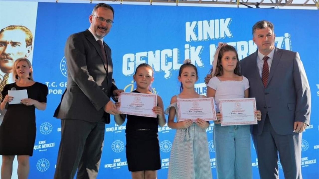 Bakan Kasapoğlu'ndan Kınık'a müjde!