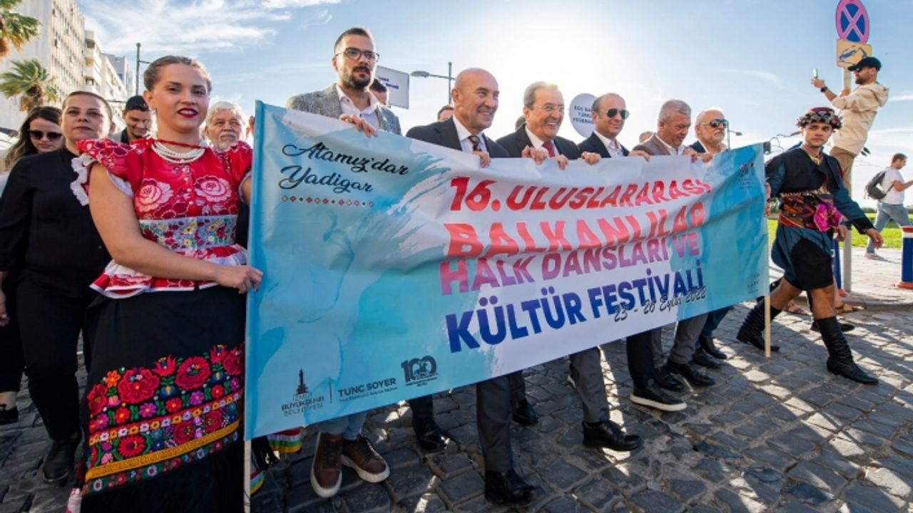 Balkanlılar Halk Dansları ve Kültür Festivali başladı