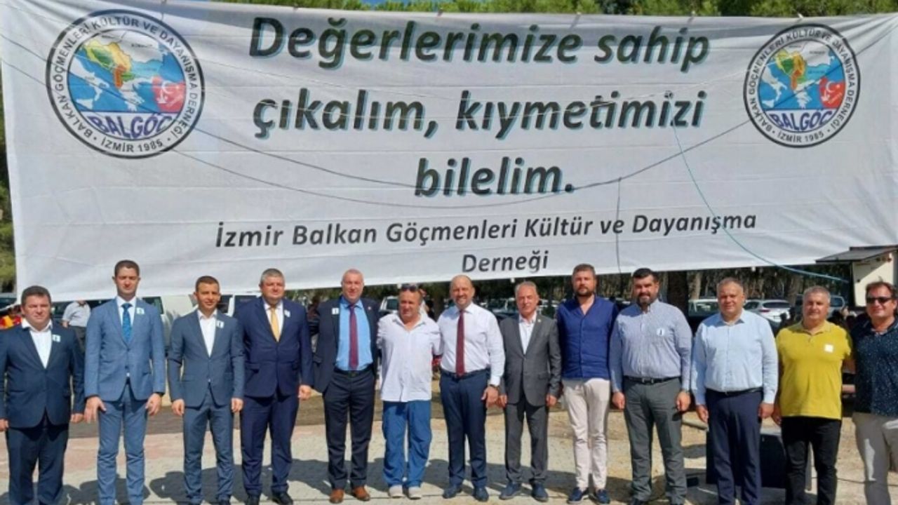 İzmir’deki Balkan Göçmenleri buluşmasında önemli mesajlar