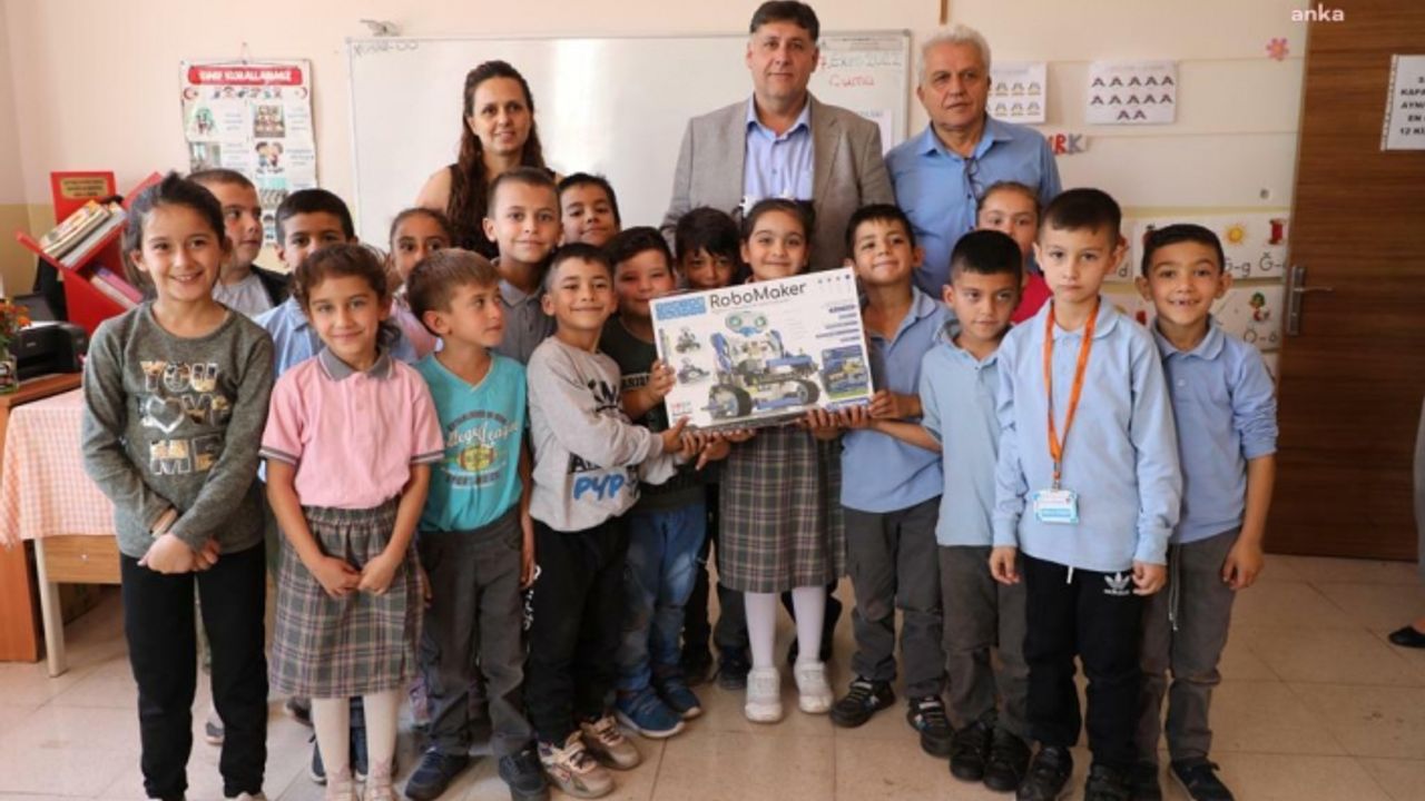 Menderes Belediyesi'nden atık pil toplama kampanyası