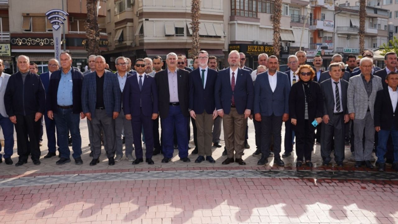 Menemen'de Muhtarlar Günü törenle kutlandı