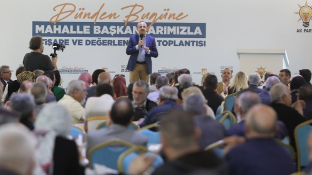 Sürekli, partisinin mahalle başkanlarıyla buluştu: Temel taşımızsınız
