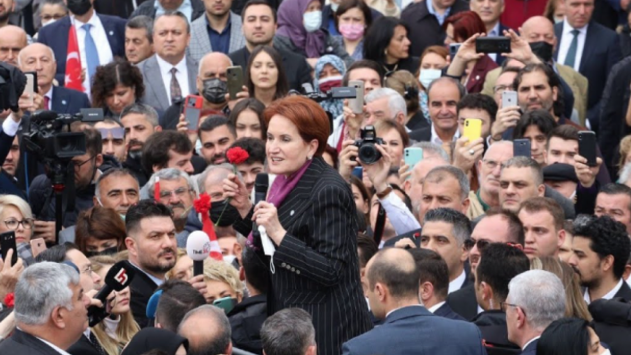 Akşener iş dünyası ile buluşmak için İzmir’e geliyor